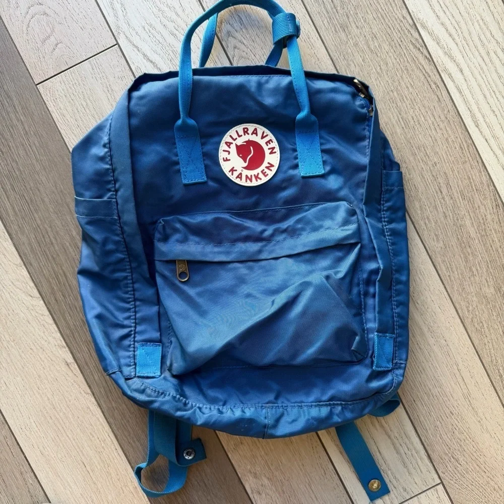 Kånken Fjallraven Blue Backpack